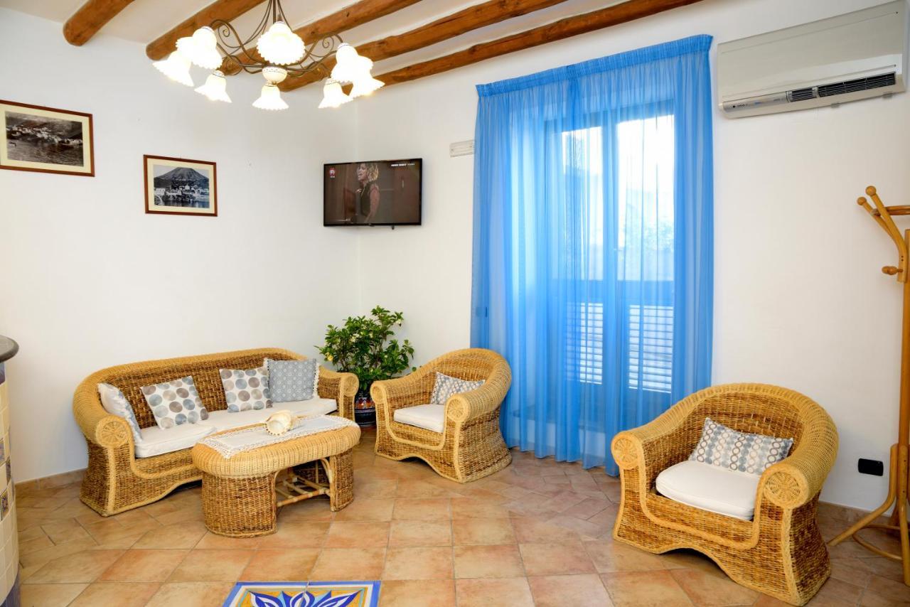 Hotel Principe Di Rinella Leni Εξωτερικό φωτογραφία