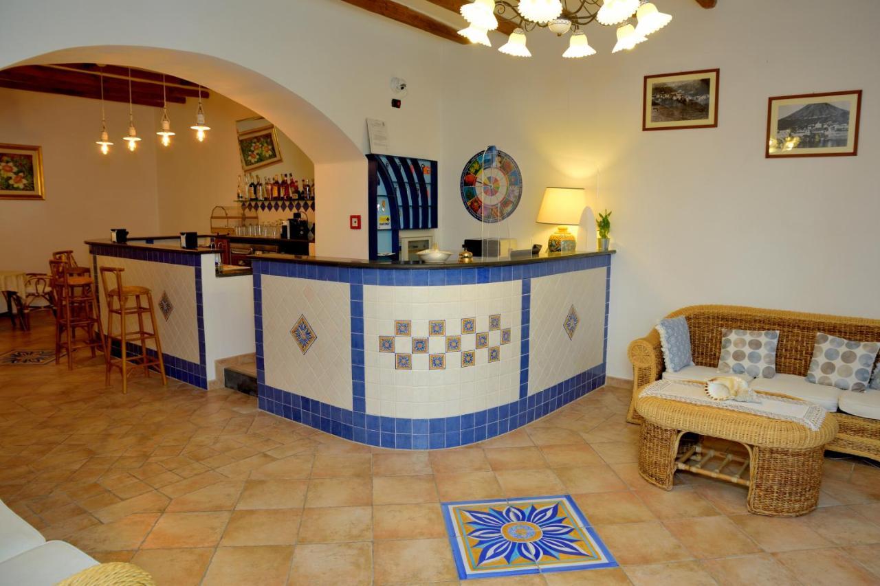 Hotel Principe Di Rinella Leni Εξωτερικό φωτογραφία