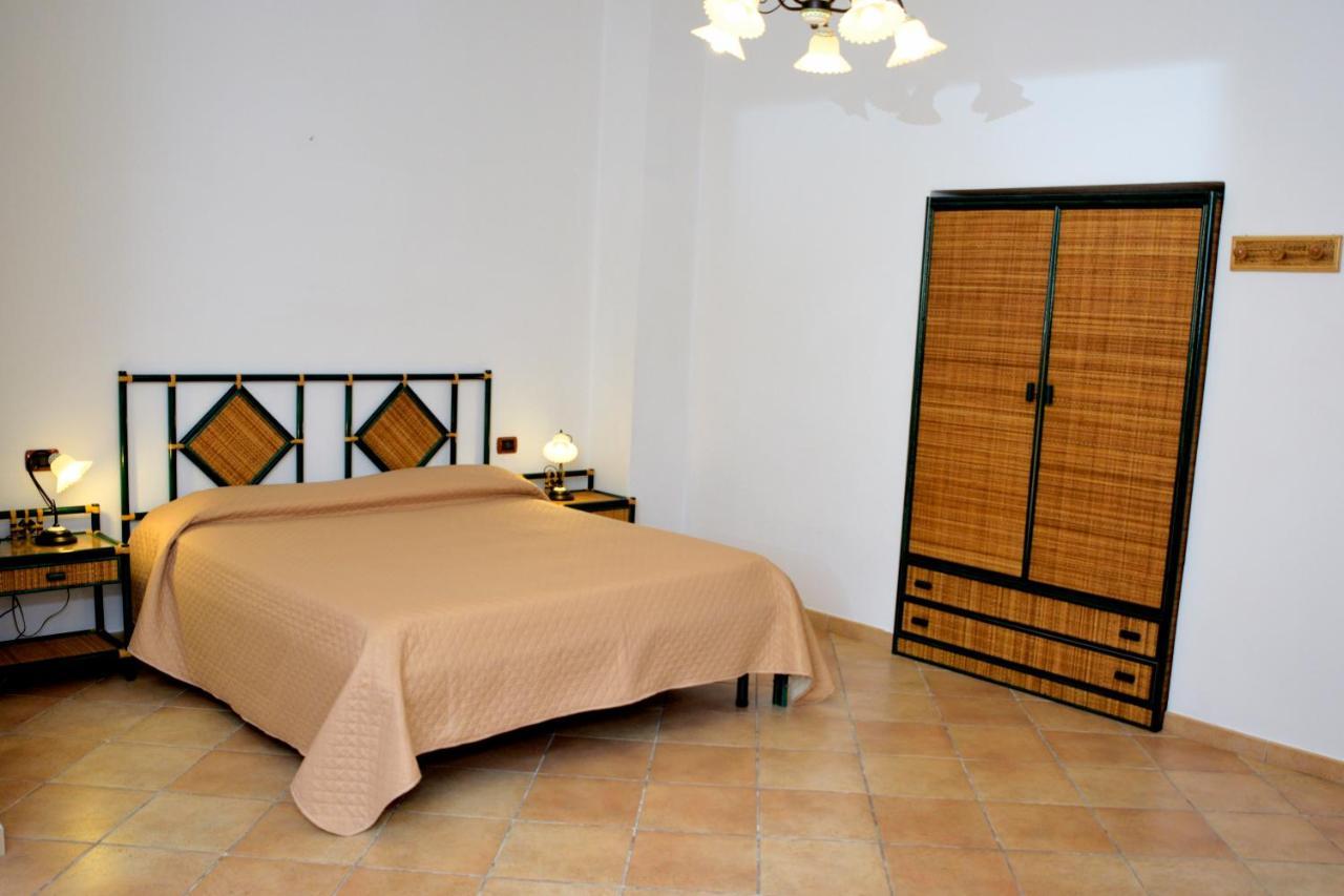 Hotel Principe Di Rinella Leni Εξωτερικό φωτογραφία