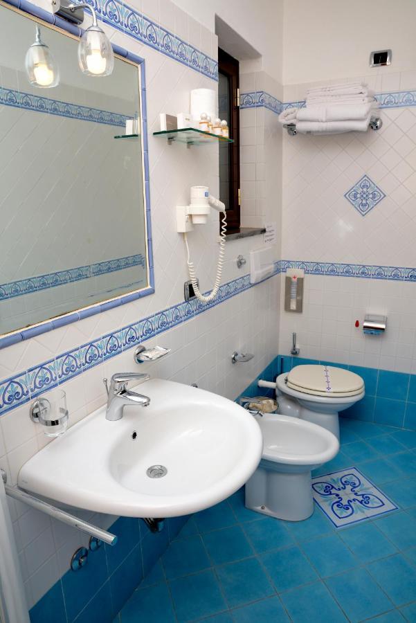 Hotel Principe Di Rinella Leni Εξωτερικό φωτογραφία