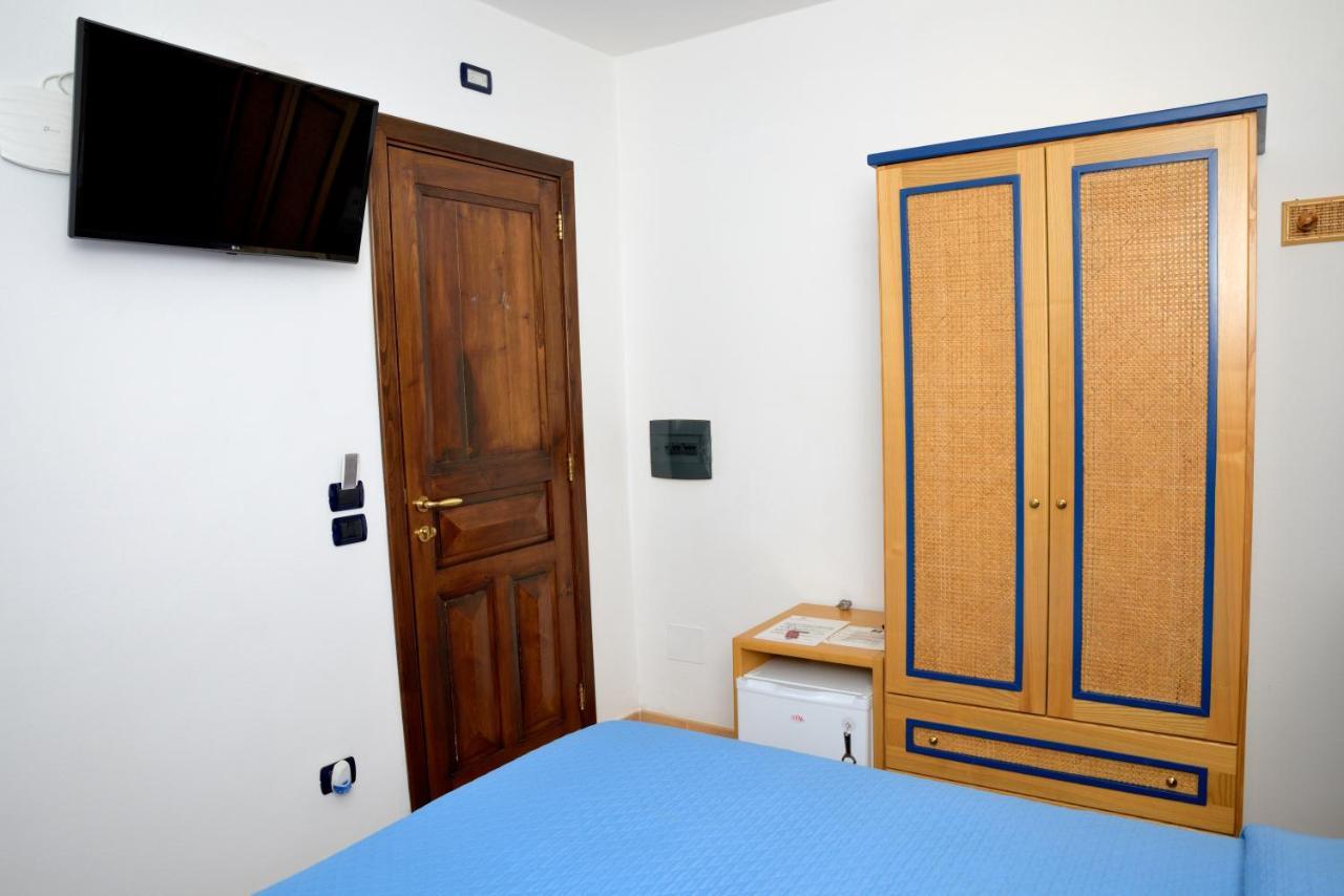 Hotel Principe Di Rinella Leni Εξωτερικό φωτογραφία